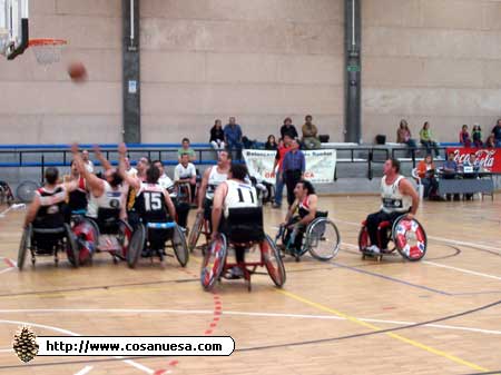 Foto: 1ª Jornada Liga Nacional de Baloncesto en silla de ruedas 2006