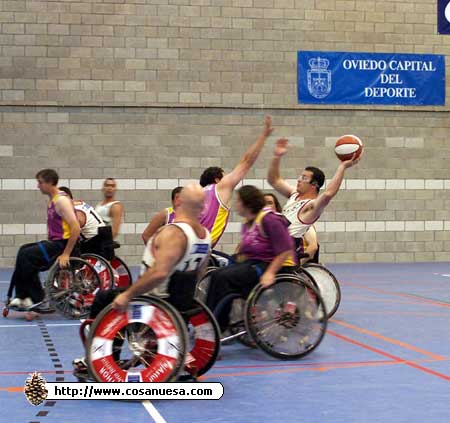 Foto: X Trofeo San Mateo - Ciudad de Oviedo de Baloncesto en silla de ruedas